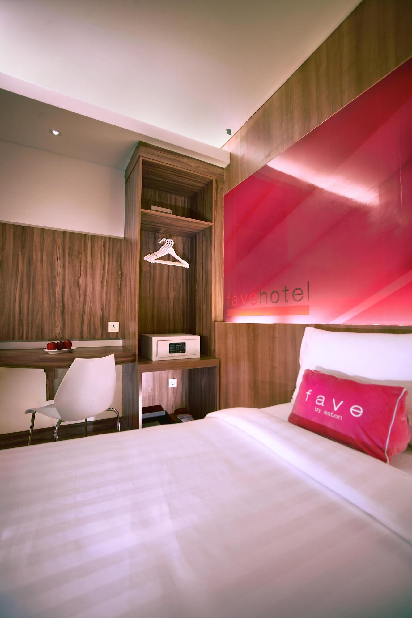 Favehotel Ltc Glodok Jakarta Ngoại thất bức ảnh