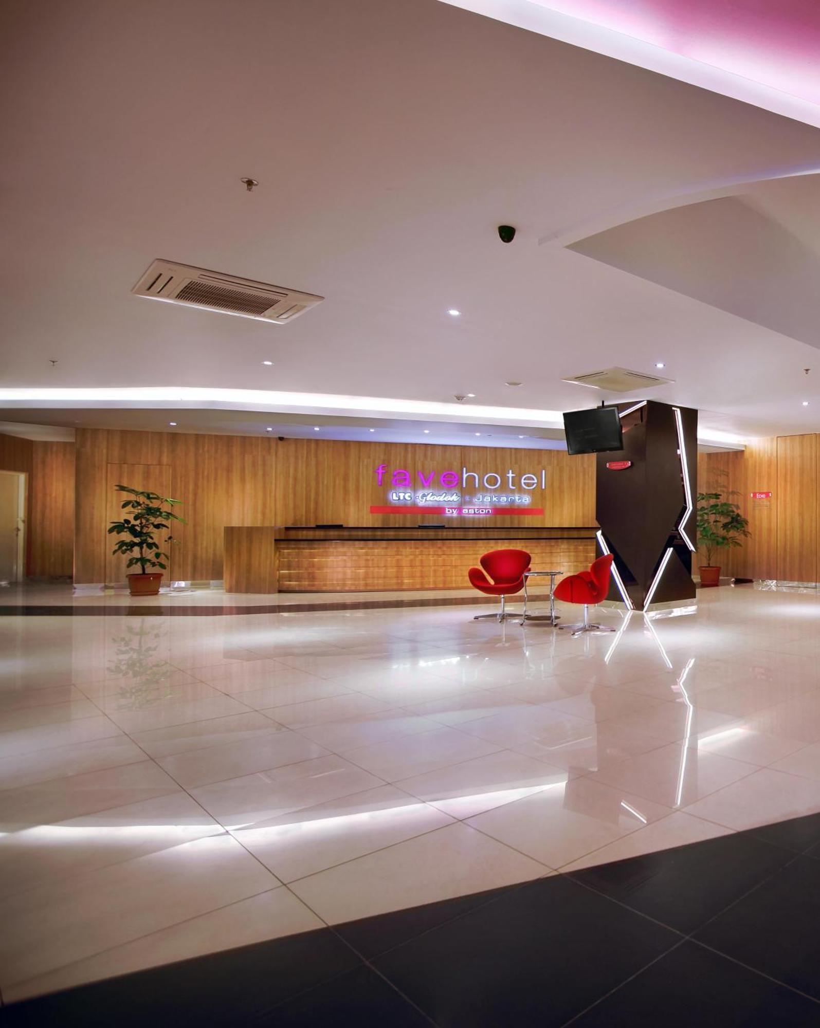 Favehotel Ltc Glodok Jakarta Ngoại thất bức ảnh